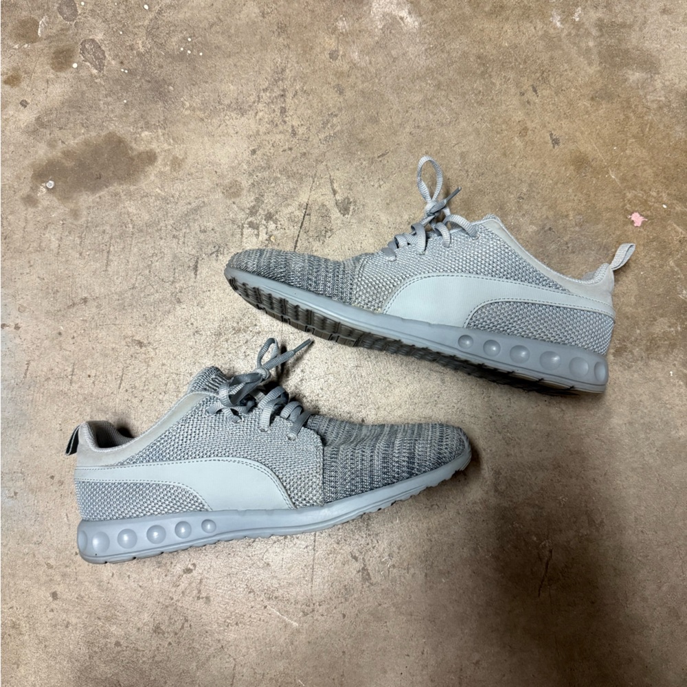 Size 10 M Puma Athletic Running Work Out Shoes Gray